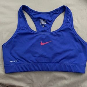 M Nike Sports bra